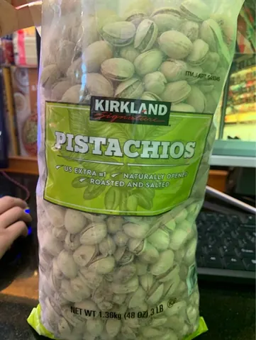 Hạt dẻ cười Kirkland Mỹ 1.36kg