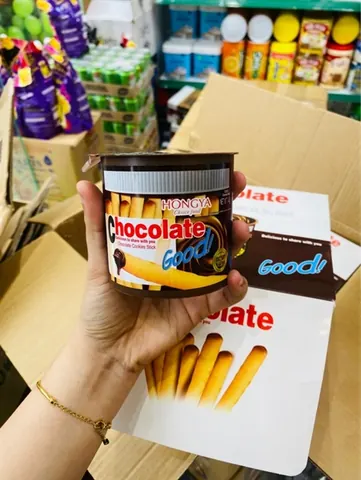 BÁNH QUE CHẤM SOCOLA