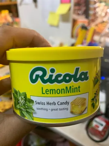 Kẹo ricola hương chanh 100gr
