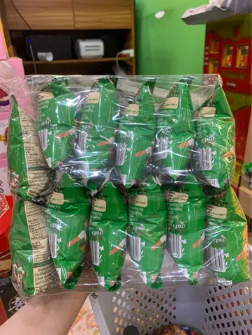 Ngũ cốc ăn sáng nguyên hạt vị socola nhãn hiệu Milo 15g/12 gói