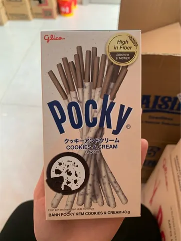 Bánh que Pocky vị Cookies & cream 40g