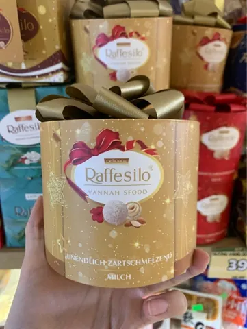 ￼Kẹo dừa nhân kem Raffesilo 180g- Hộp nơ
