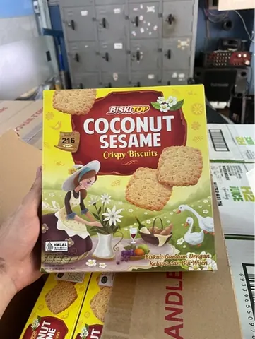 Bánh quy giòn hạt mè biskitop dừa 216G