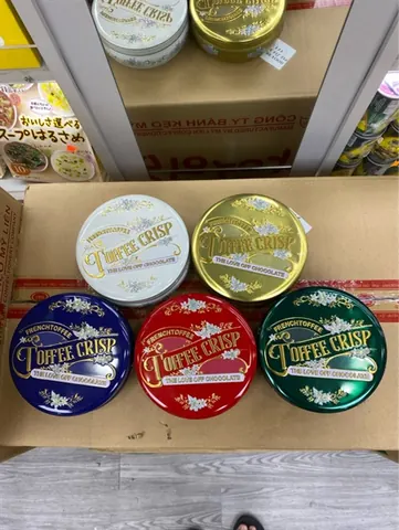 Bánh Hộp Thiết Tròn The Love Off Chocolate 100g