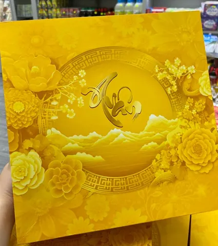 Hộp Xuân đựng quà tết màu Vàng